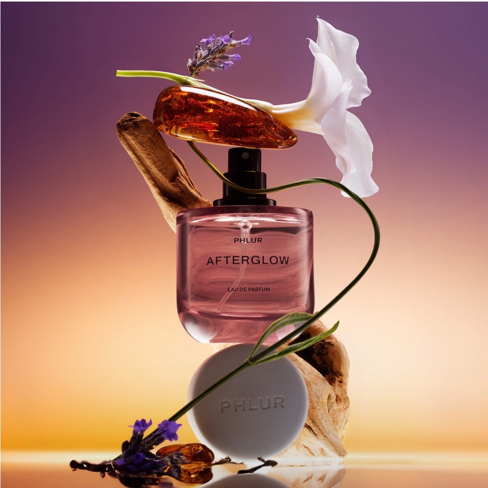 Phlur Afterglow with Amber 2mL Decant Sample with Spray
